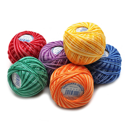 Háčkovací příze Sněhurka ombre 61152 - středně zelená