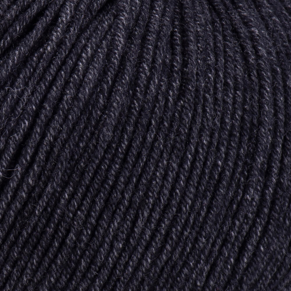 Jeans YarnArt 28 detail