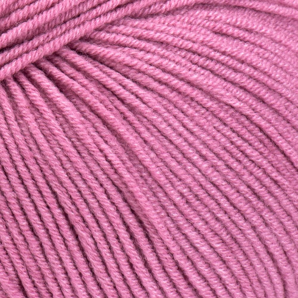 Jeans YarnArt 65 detail