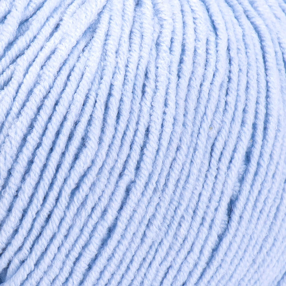 Jeans YarnArt 75 detail